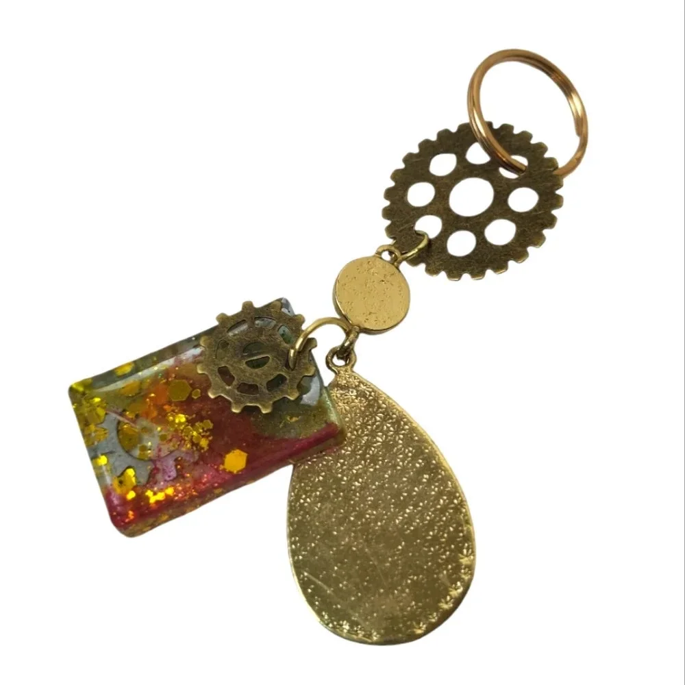 18K Gold Bronze Gears Resin Medallion Keychain
